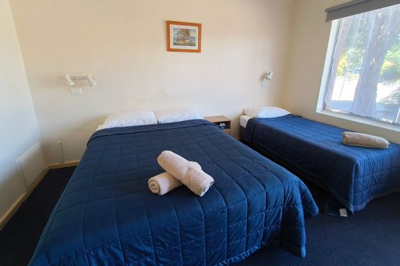 Economic Twin - queen-side bed and single bed